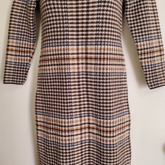 Ann Taylor Chic Sweater Dress - Picture 6 of 6